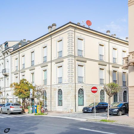 Elena House Apartments Viareggio Exterior photo